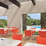 Meditur Puglia מלון 4*