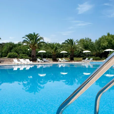 Hotel Meditur Puglia 4*