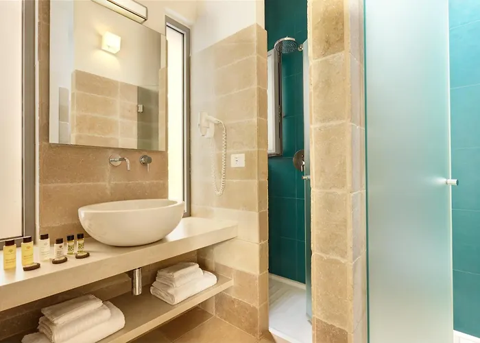 מלון Meditur Puglia 4*